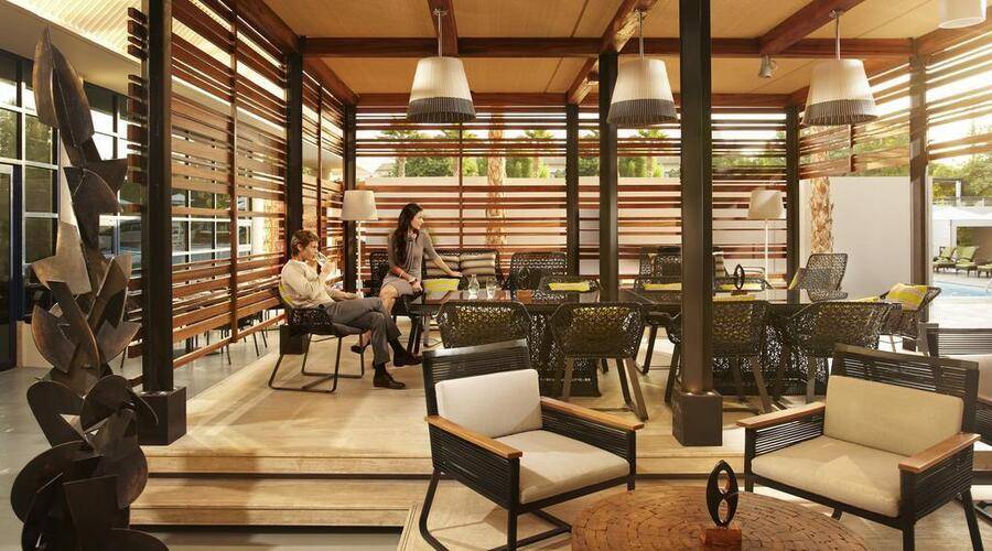 Jumeirah Creekside Hotel