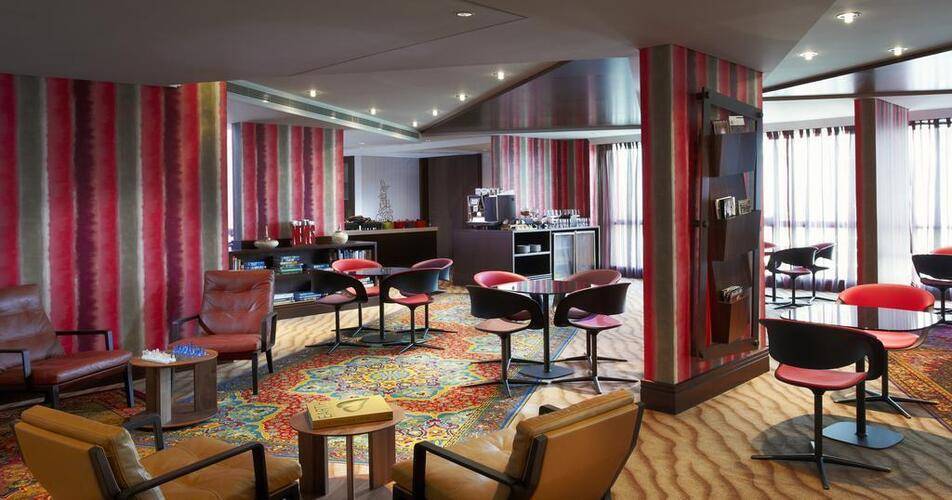 Jumeirah Creekside Hotel