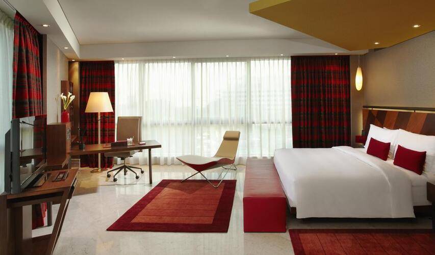 Jumeirah Creekside Hotel