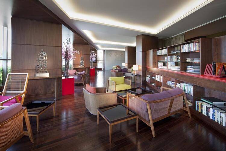 Jumeirah Creekside Hotel