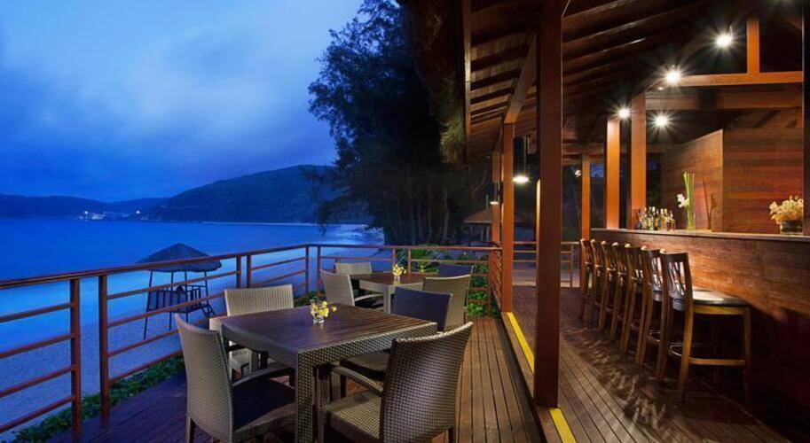 Grand Metro Park Resort