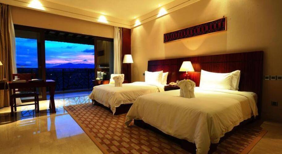 Grand Metro Park Resort