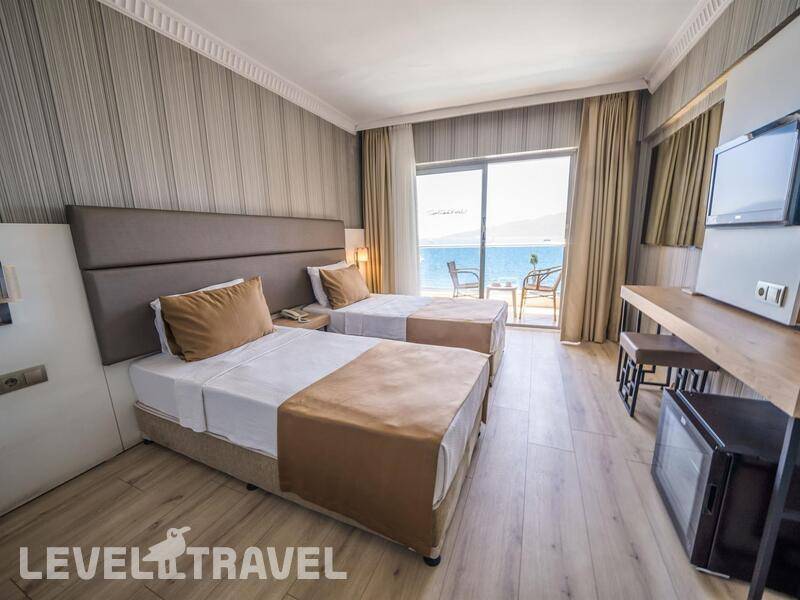 Фотография Point Beach Hotel (Ex. Mehtap Beach Hotel)