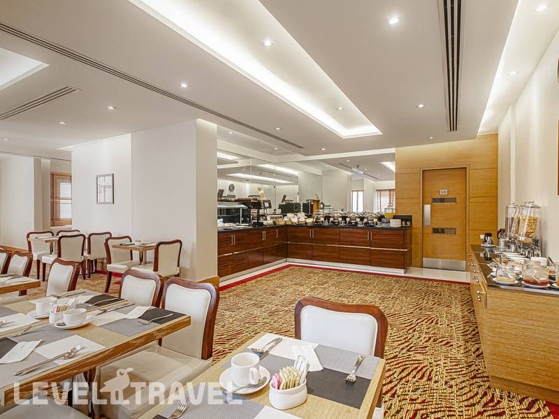 Фотография Golden Sands Hotels Sharjah (Ex. Ramada Hotel & Suites Sharjah)