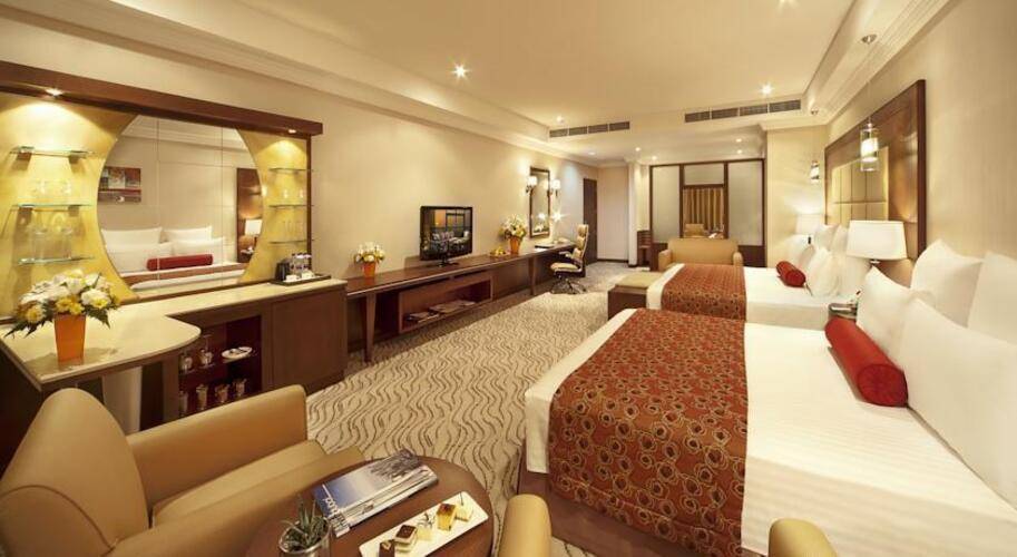 Park Regis Kris Kin Hotel