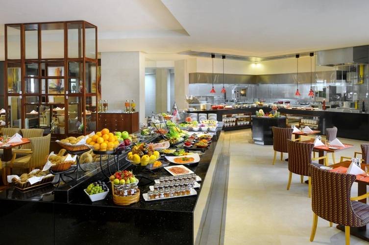 Crowne Plaza Jumeirah Dubai (Ex. Ramada By Wyndham Jumeirah Hotel)