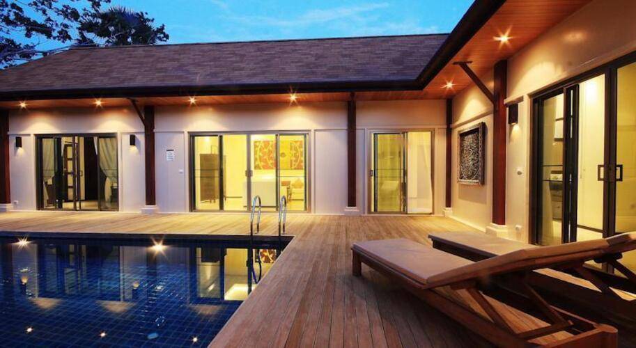 Two Villas Holiday Oriental Style Layan Beach