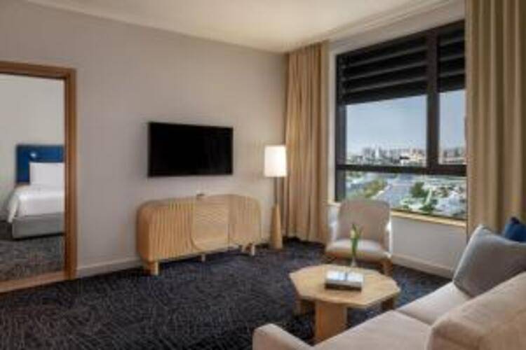 Yas Plaza Bay By Ihg (Ex. Park Inn By Radisson Abu Dhabi Yas Island)