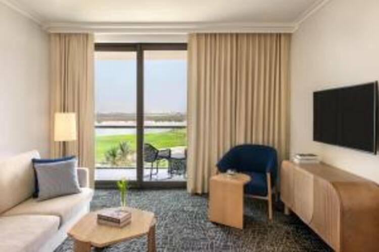 Yas Plaza Bay By Ihg (Ex. Park Inn By Radisson Abu Dhabi Yas Island)