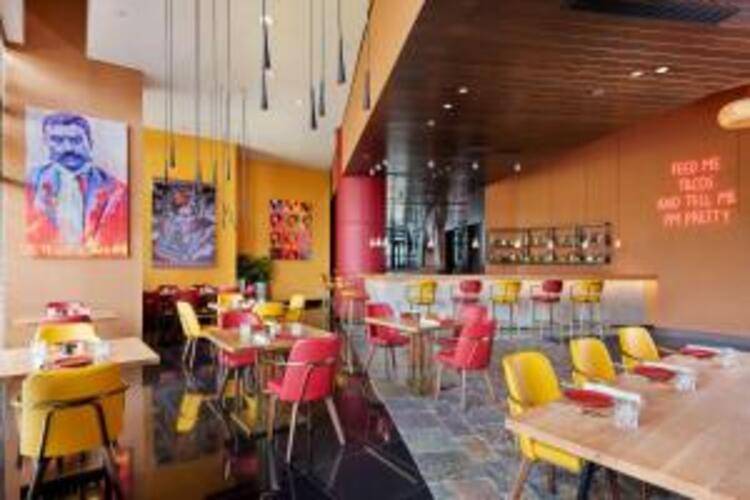Yas Plaza Bay By Ihg (Ex. Park Inn By Radisson Abu Dhabi Yas Island)