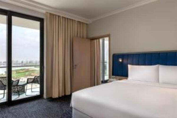 Yas Plaza Bay By Ihg (Ex. Park Inn By Radisson Abu Dhabi Yas Island)