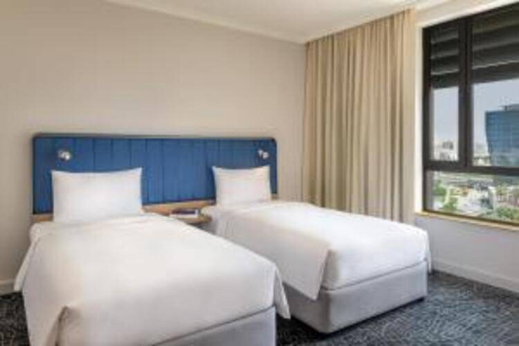 Yas Plaza Bay By Ihg (Ex. Park Inn By Radisson Abu Dhabi Yas Island)