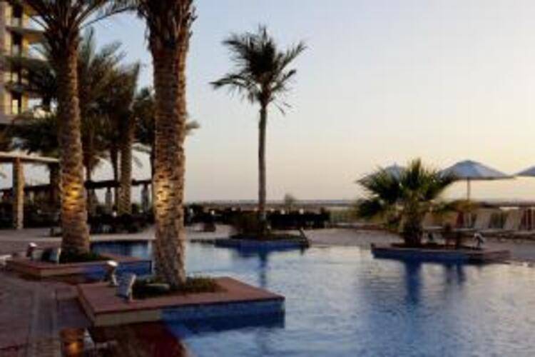 Yas Plaza Bay By Ihg (Ex. Park Inn By Radisson Abu Dhabi Yas Island)