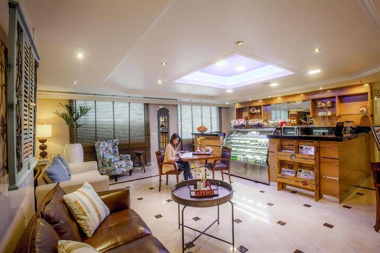 Golden Sands 10 Hotel Apartments