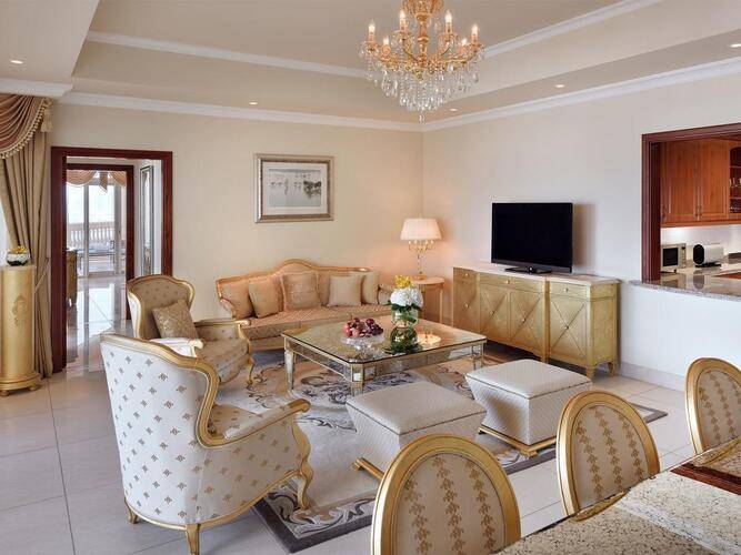 Kempinski Hotel & Residence Palm Jumeirah
