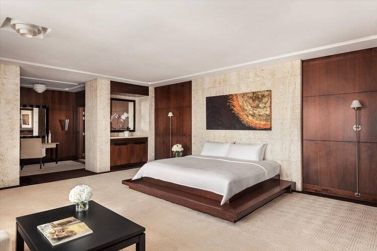 Shangri-La Hotel Dubai Sheikh Zayed Road
