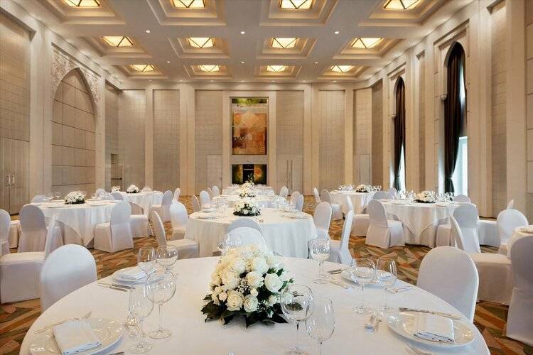 Shangri-La Hotel Dubai Sheikh Zayed Road