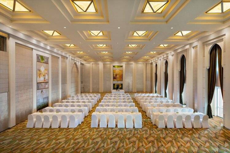 Shangri-La Hotel Dubai Sheikh Zayed Road