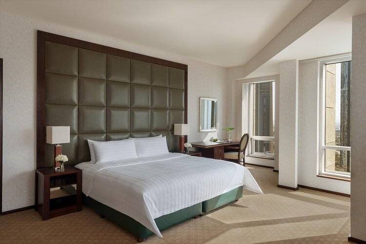 Shangri-La Hotel Dubai Sheikh Zayed Road