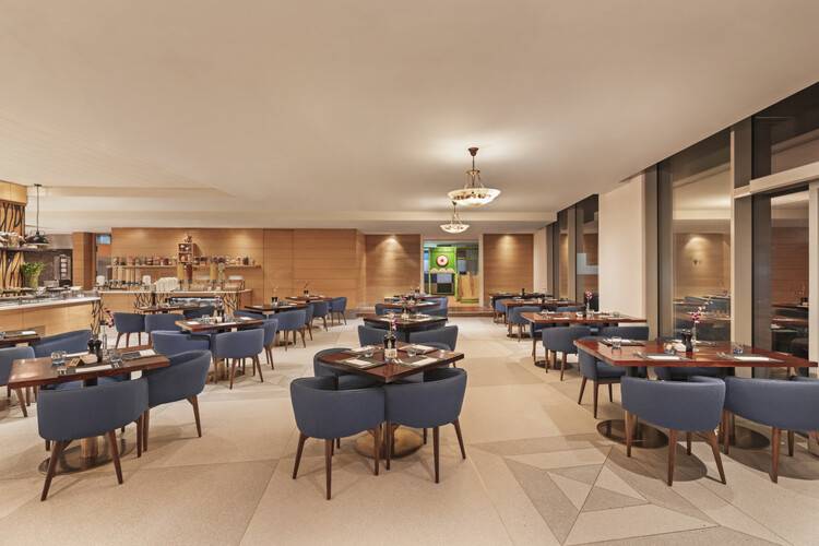 Rixos The Palm Dubai Hotel & Suites