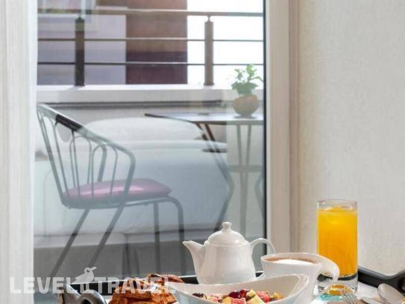 Фотография Occidental Taksim Hotel ( Ex. Lares Park Hotel)