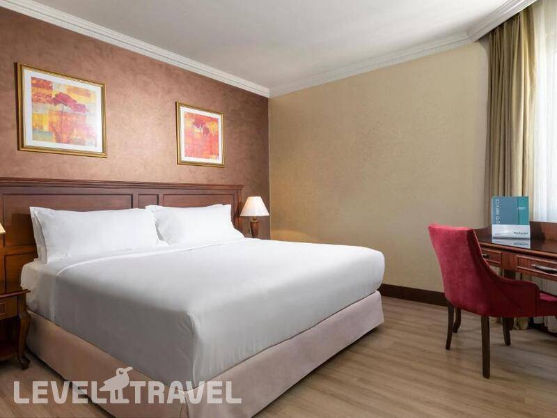 Фотография Occidental Taksim Hotel ( Ex. Lares Park Hotel)