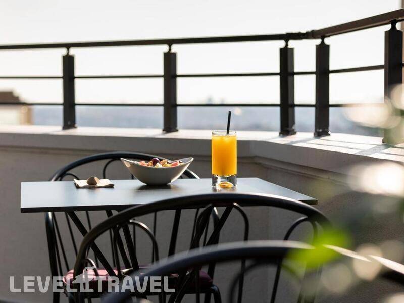 Фотография Occidental Taksim Hotel ( Ex. Lares Park Hotel)