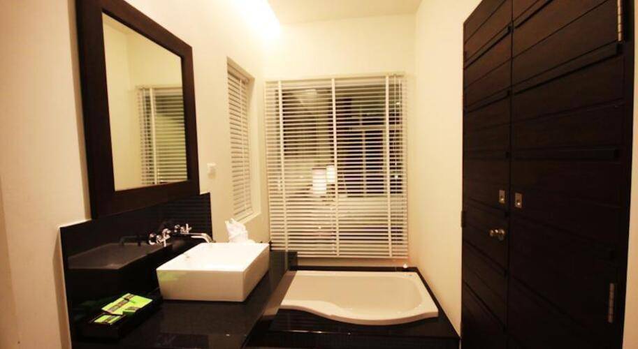 Two Villas Holiday Oxygen Style Bangtao Beach
