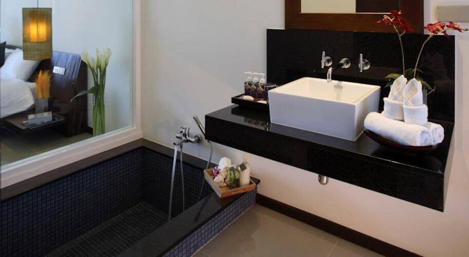 Two Villas Holiday Oxygen Style Bangtao Beach