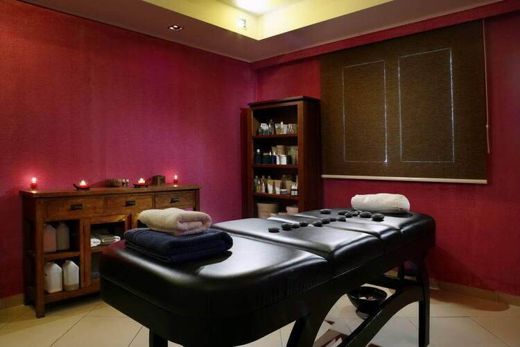 Olympia Golden Beach Resort & Spa