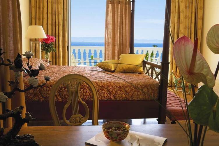 Grecotel Mandola Rosa Exclusive Resort Deluxe