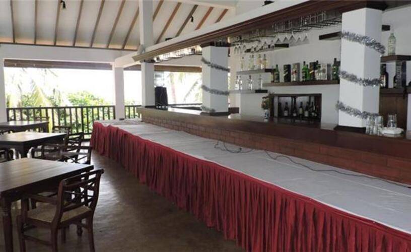 Catamaran Beach Hotel