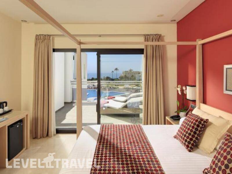 Фотография Fuerte Estepona Suites Spa
