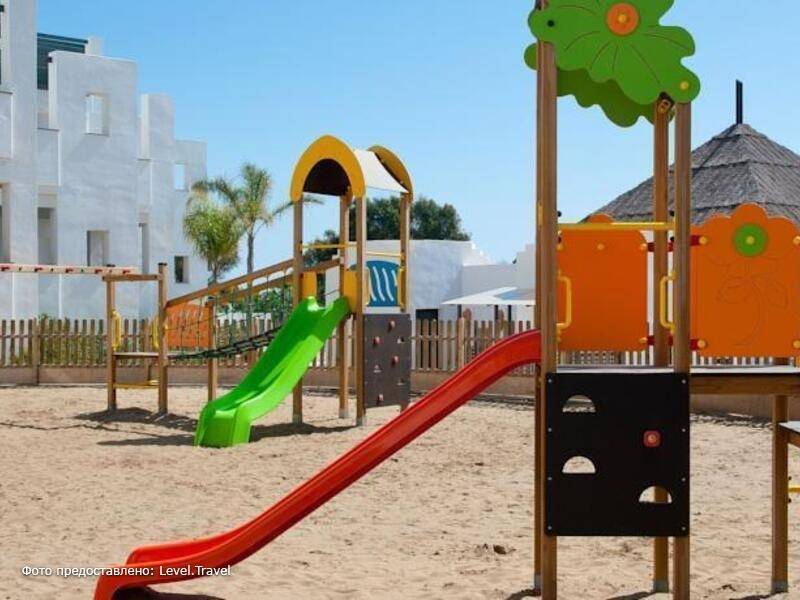 Фотография Fuerte Estepona Suites Spa