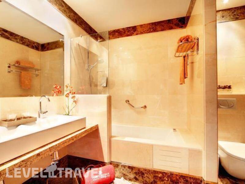 Фотография Fuerte Estepona Suites Spa