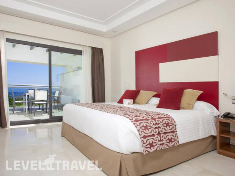 Фотография Fuerte Estepona Suites Spa