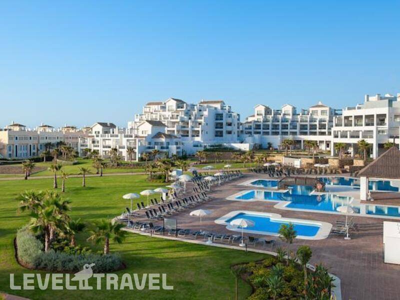 Фотография Fuerte Estepona Suites Spa