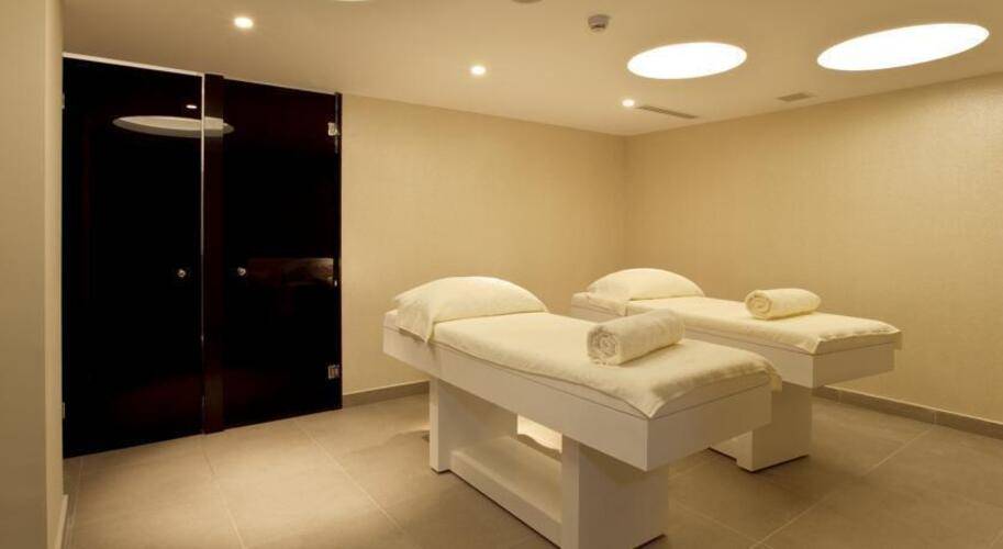 Princess Andriana Resort & Spa