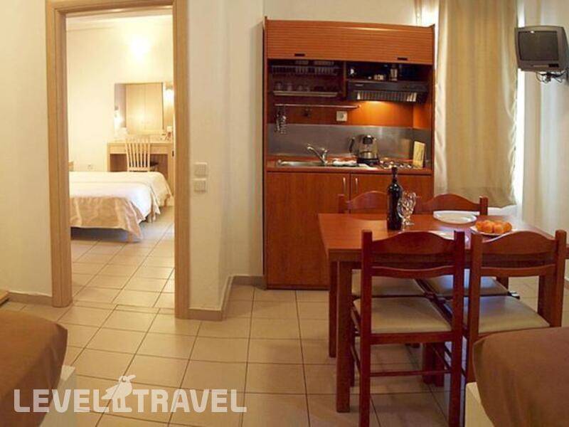 Фотография Caravel Hotel Apts