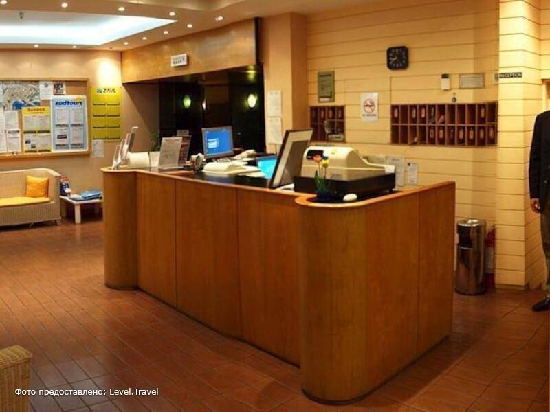 Фотография Caravel Hotel Apts