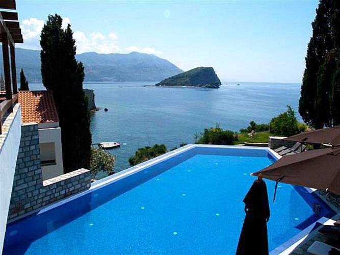 Avala Resort & Villas