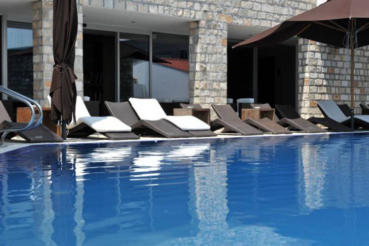 Avala Resort & Villas