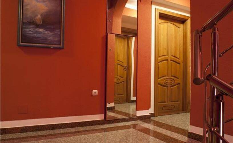 Mb Hotel