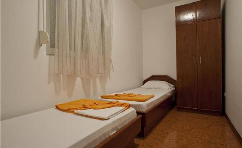 Mb Hotel