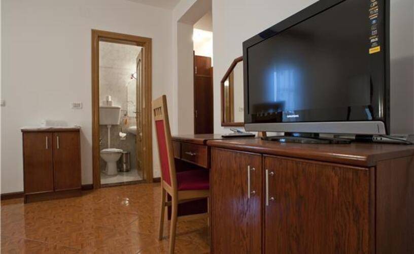Mb Hotel