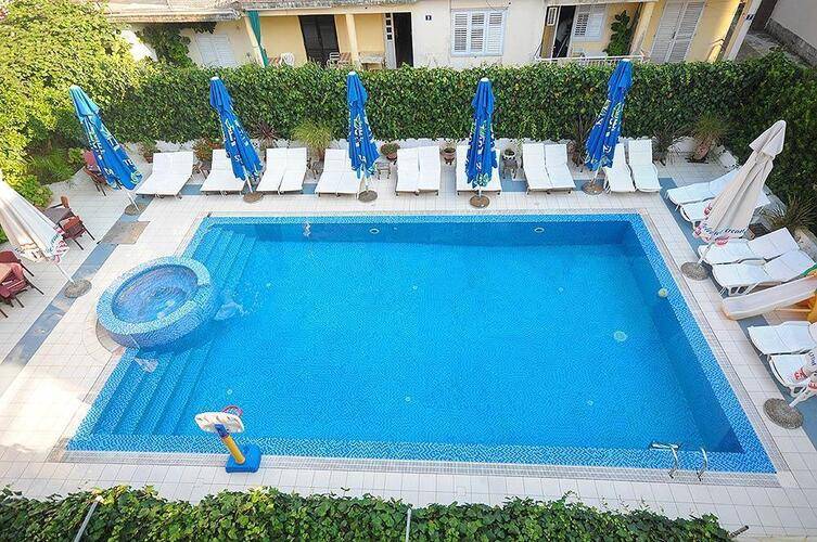 Aquamarin Hotel