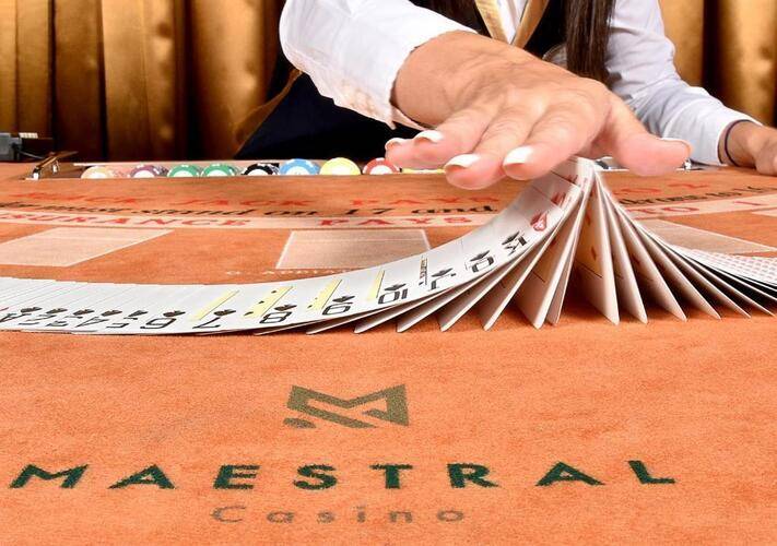 Maestral Resort & Casino