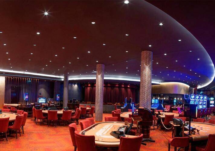 Maestral Resort & Casino