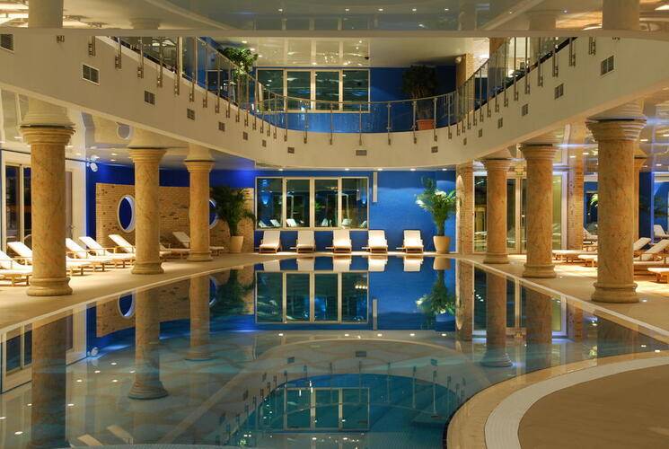 Splendid Conference & Spa Beach Resort