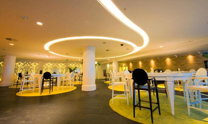 Splendid Conference & Spa Beach Resort